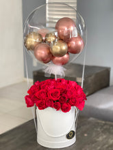Load image into Gallery viewer, Hot Balloon &amp; Red Roses
