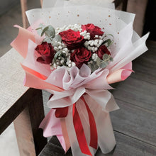 Load image into Gallery viewer, Graceful Bouquet

